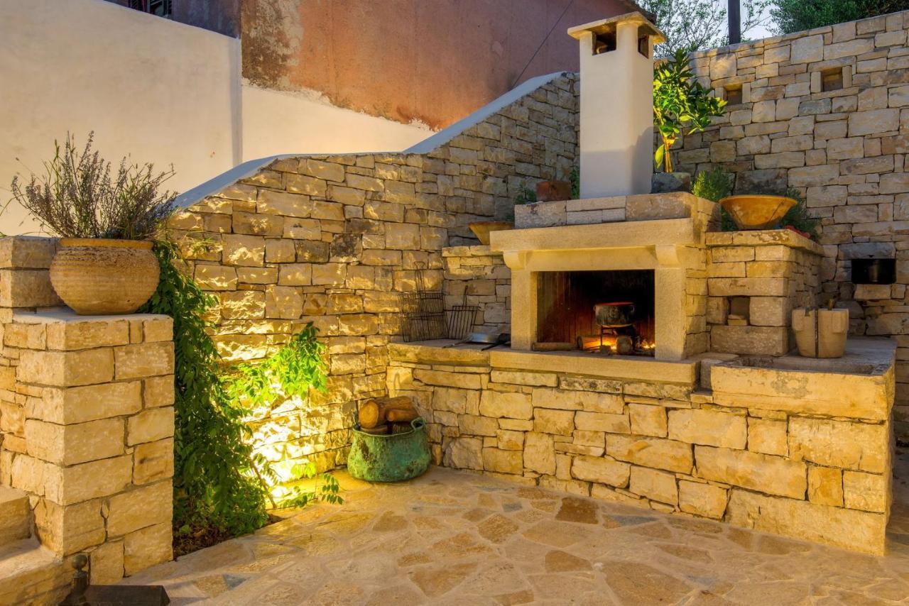 Casa Di Sebastian Appartement Gaios Buitenkant foto